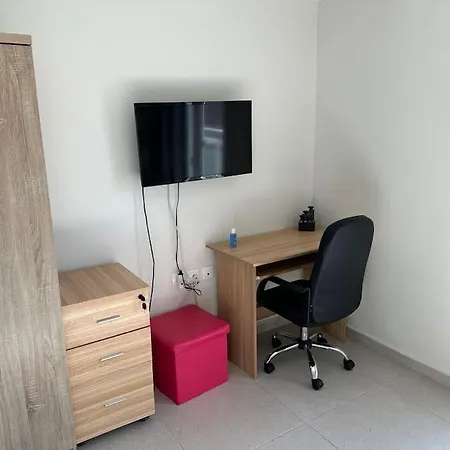 Fillio 's Apartment, *